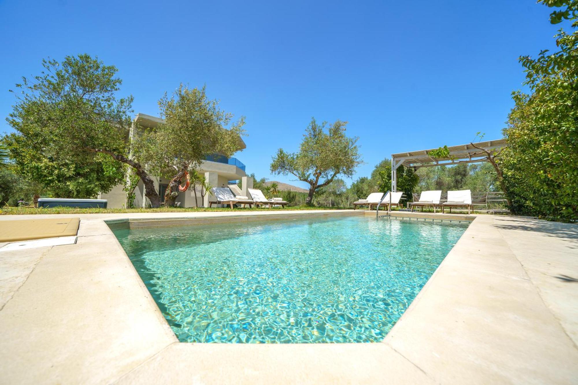 Villa Marian With Private Swimming Pool & Jacuzzi Georgioupoli Exterior photo